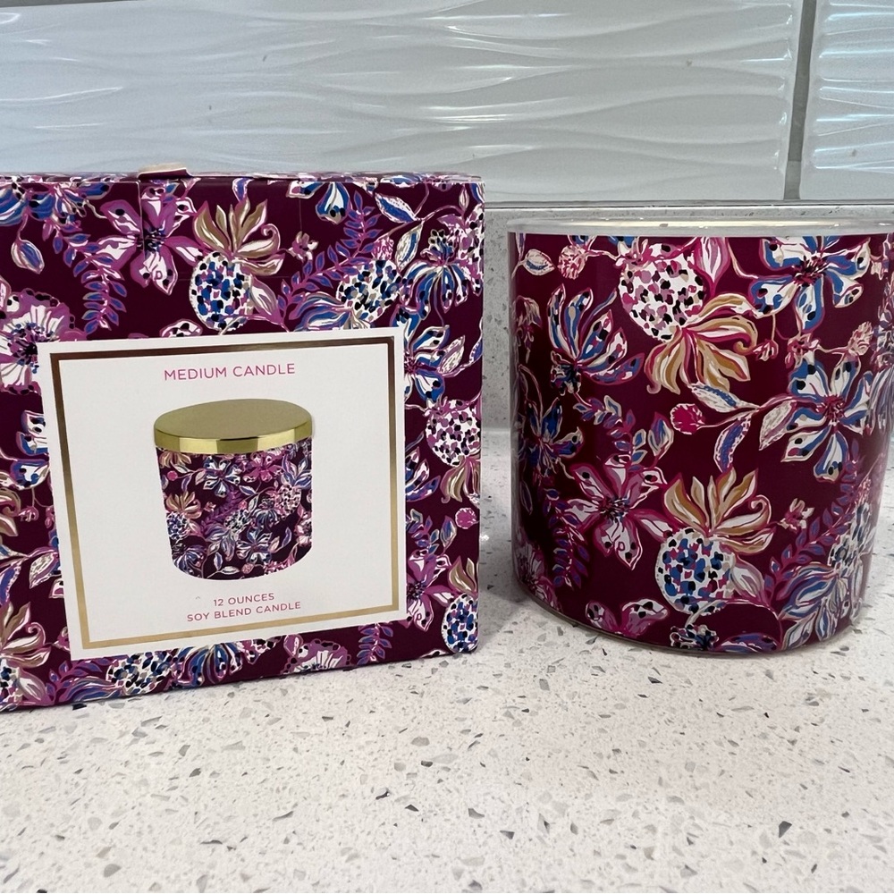 Lilly Pulitzer 12 OZ candle.
